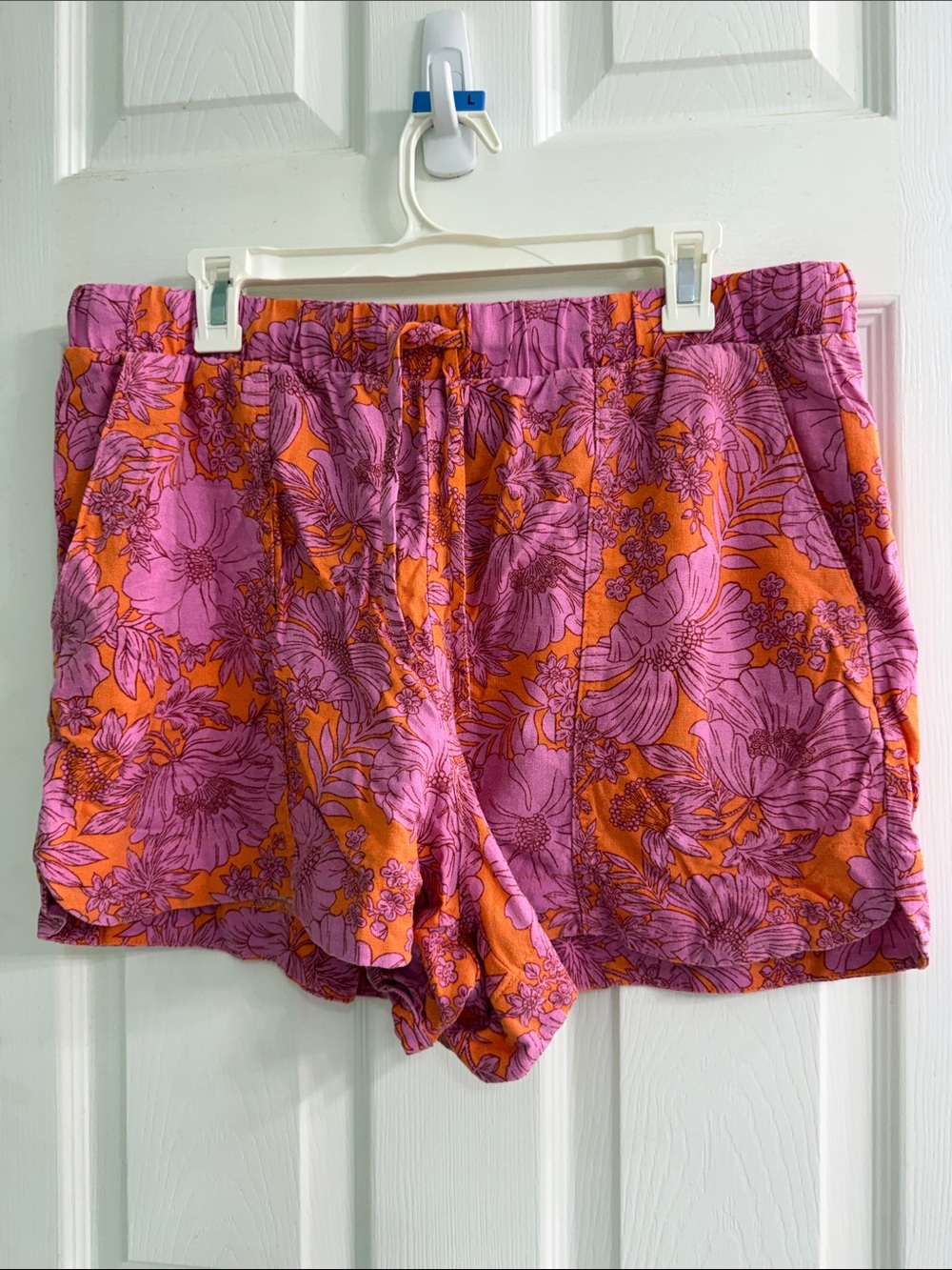 Universal Thread Floral Drawstring Shorts